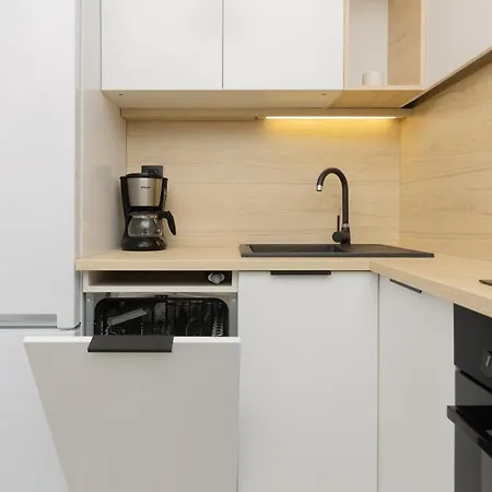 Spacious Suwalska Targowek By Renters Apartman *