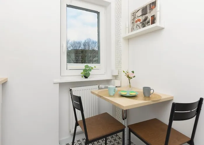 Διαμέρισμα Spacious Suwalska Targowek By Renters